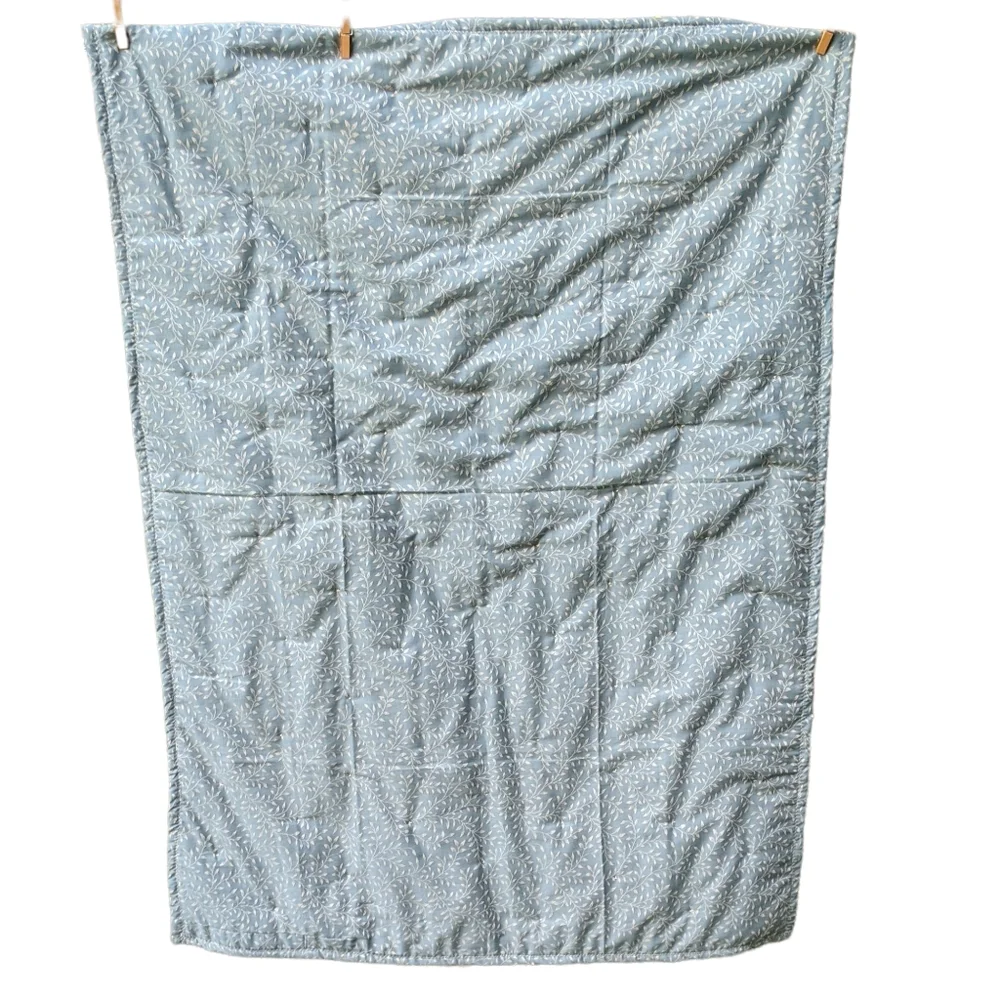 Quilt, handmade, plant, floral, dogs, nature 34.5 W * 47.5H